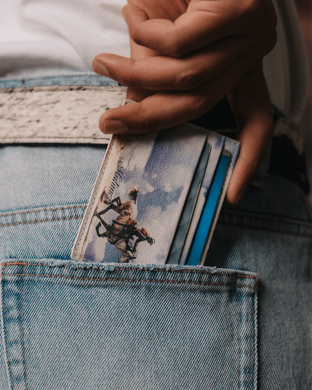 Outlaw Cardholder