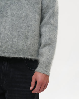 Shaggy Mohair Knit (Silver Grey)